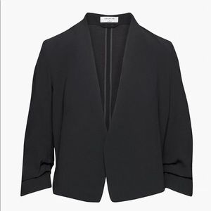 Aritzia Babaton power blazer, size 2